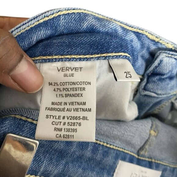 Vervet Blue Women's Light Wash High Waisted Distressed Denim Jeans - Picture 5 of 8